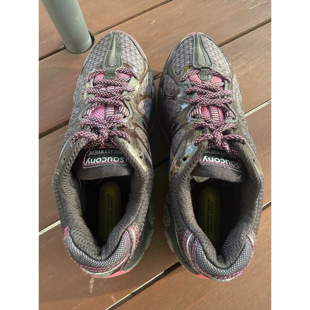 Saucony Run Anywhere Women’s Running Shoes Size 7 Black Fuchsia Athletic - Picture 4 of 15